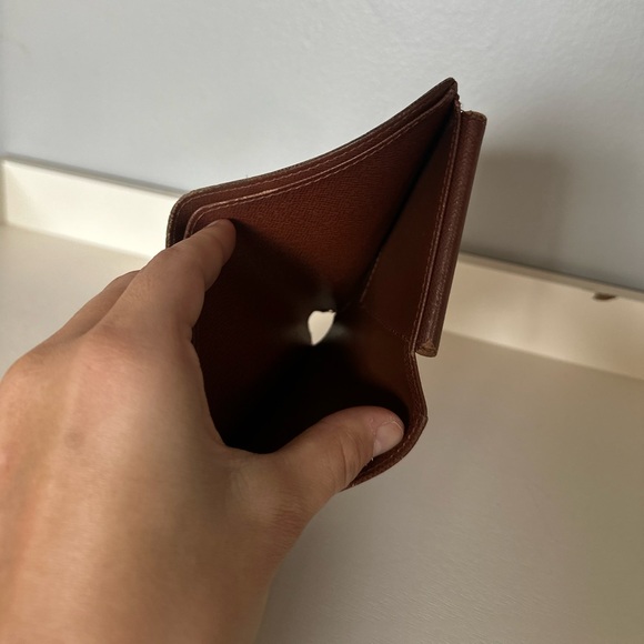 Louis Vuitton bifold wallet unisex - Picture 5 of 10